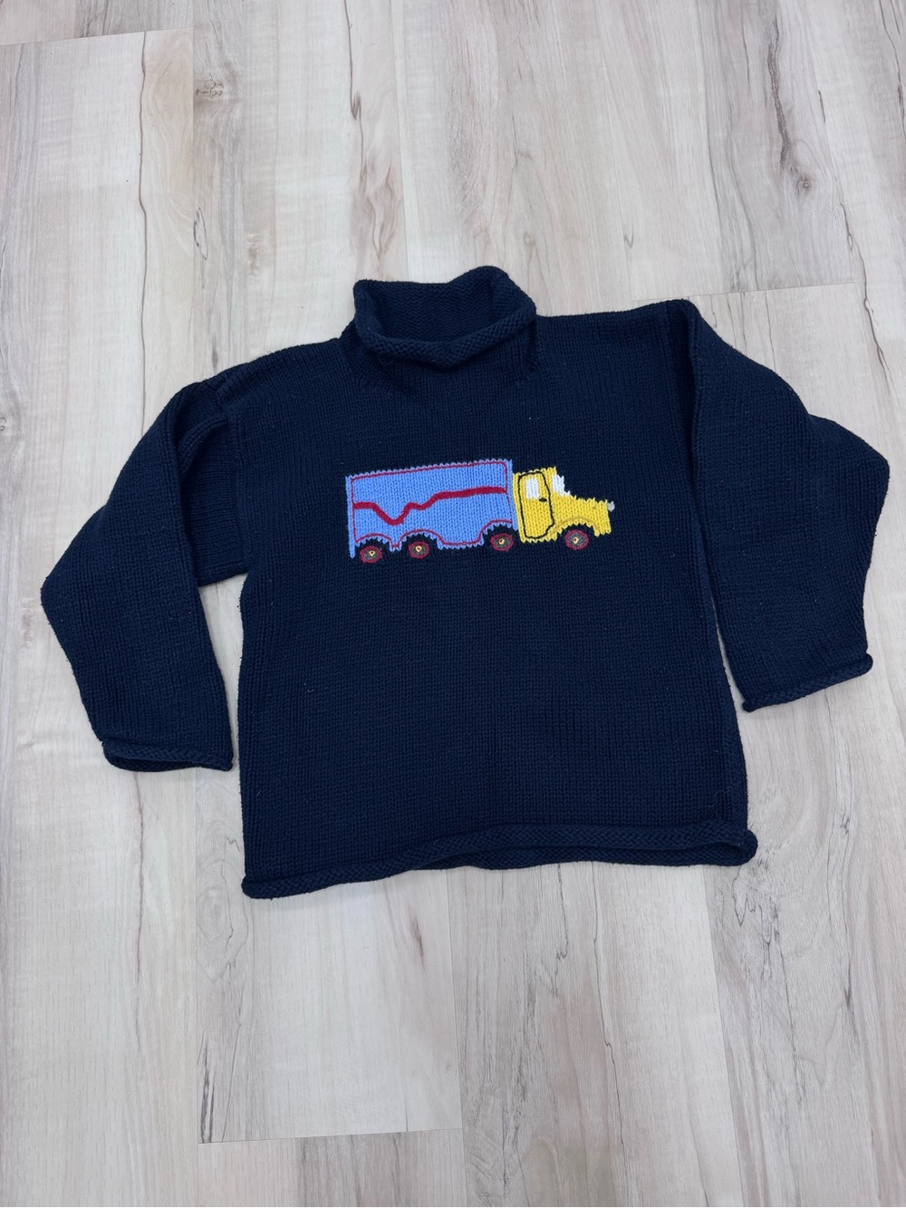 The Plantation Shop boutique boys navy blue Truck Rollneck sweater Sz 7 preppy
